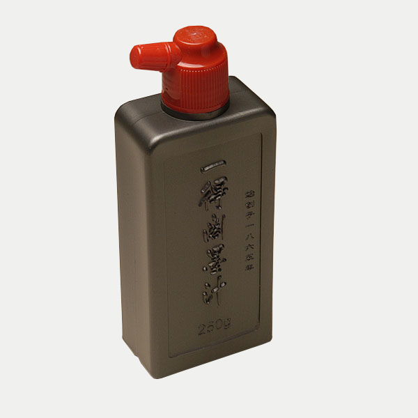 Chinese Calligraphy Black Ink (yi de ge mo Zhi) 250G - Concentrated Ink  (Metal Box) with Authenticity Sticker on Upper Left Front of The Packaging